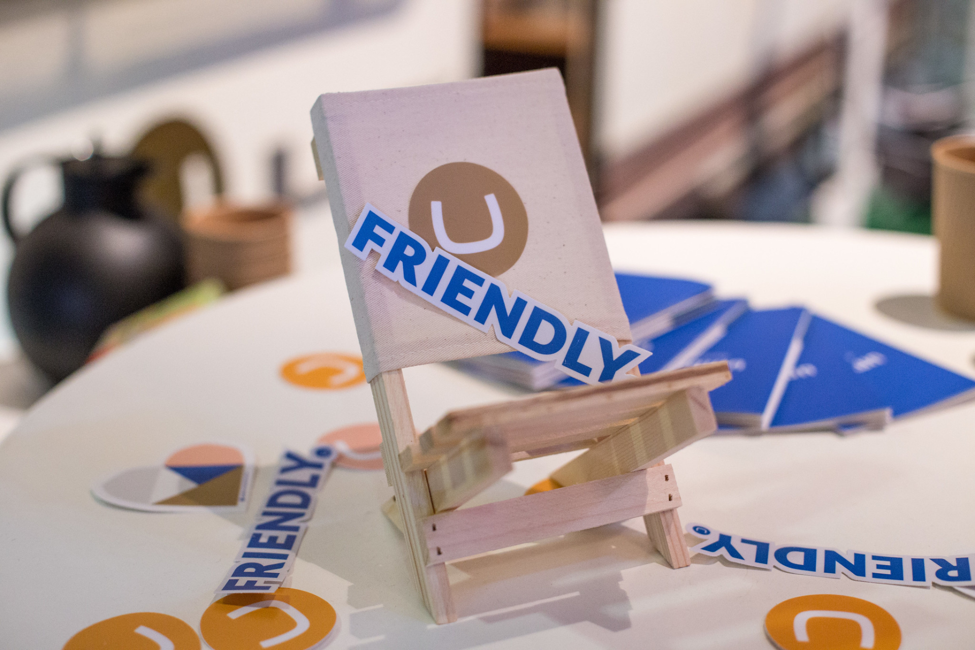 Friendly chair